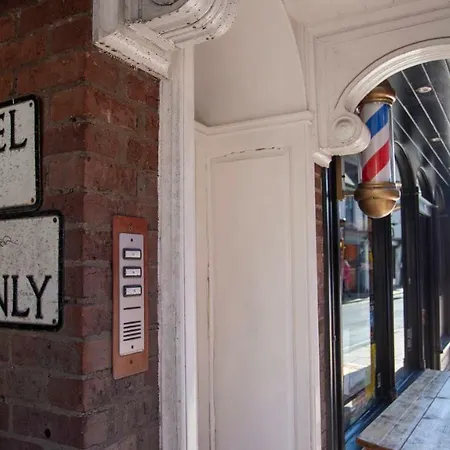 Апартаменты Malt Shovel Court With Free Parking Йорк